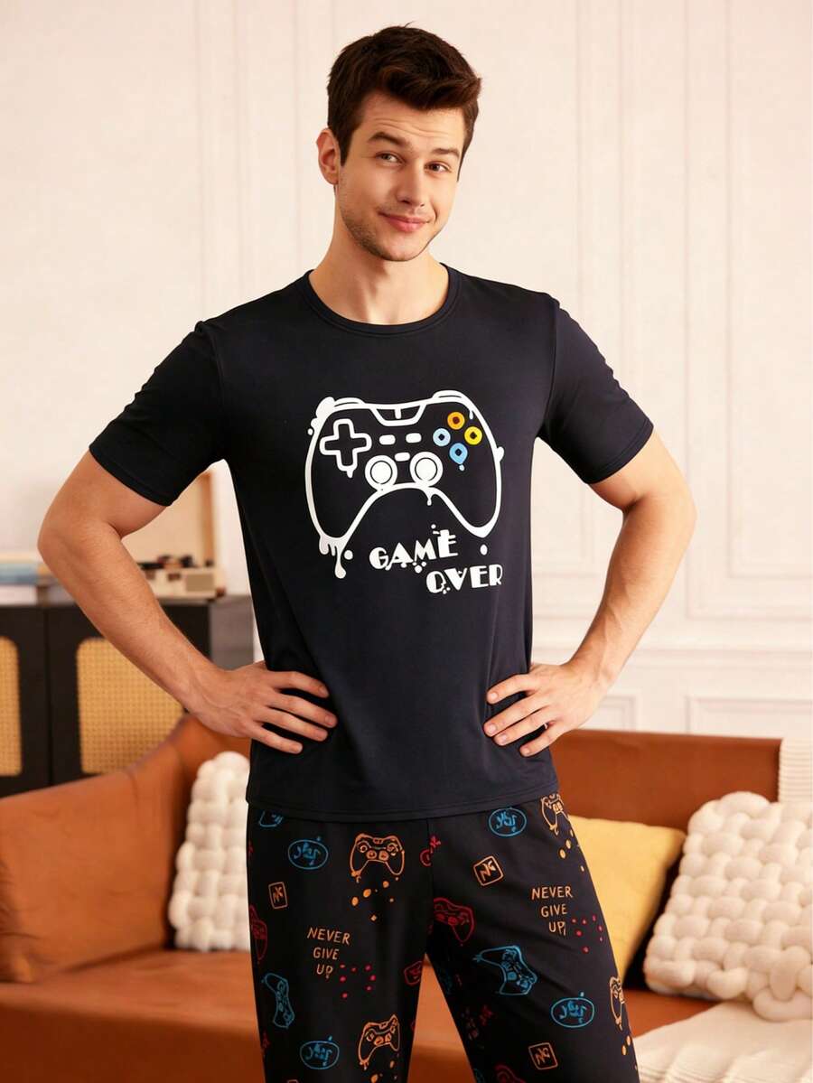 Bộ đồ ngủ mùa hè dành cho nam, kiểu dáng thường ngày, gồm áo thun ngắn tay cổ tròn in họa tiết và quần dài. - Nhiều màu - Xem 1