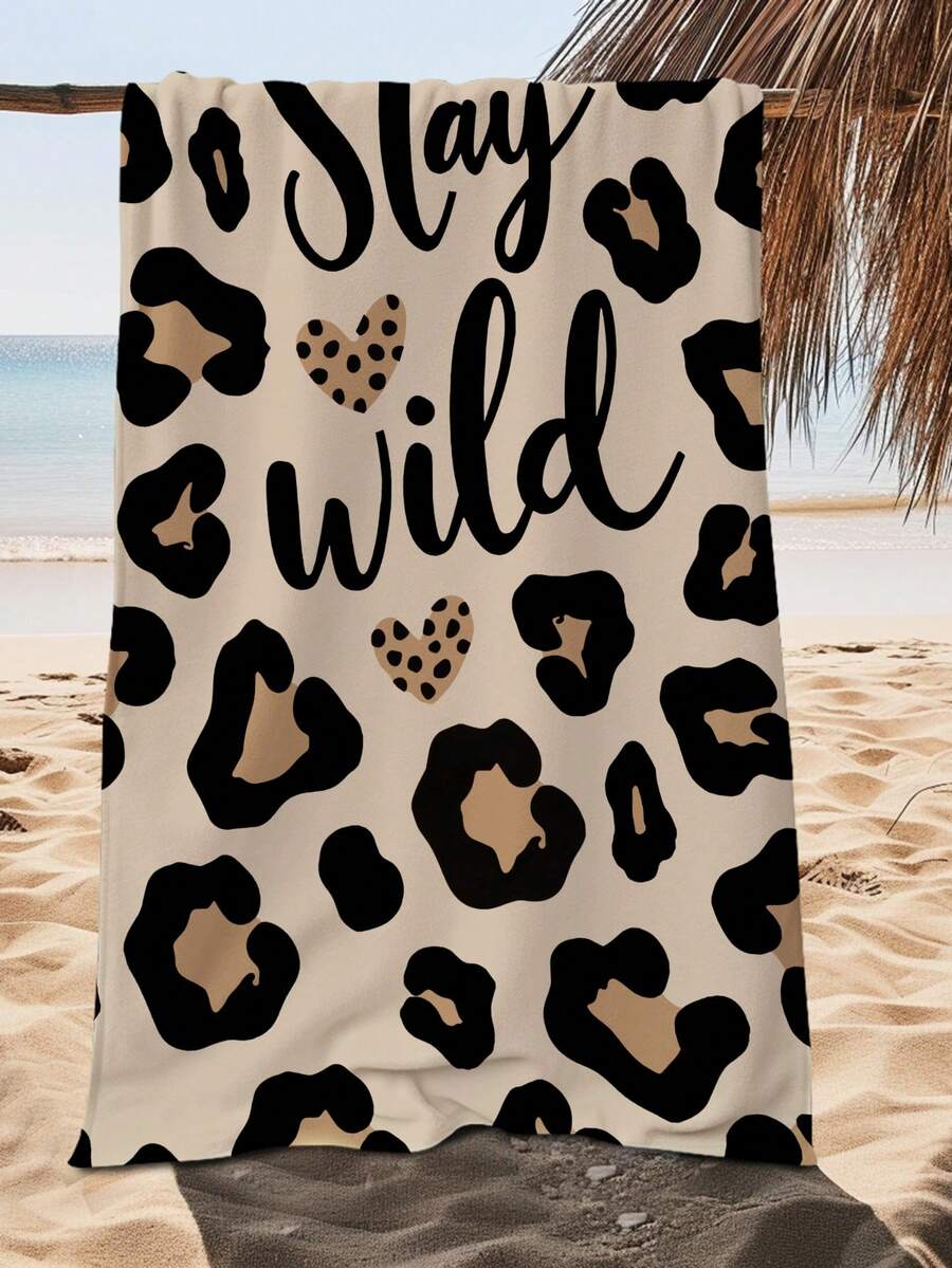 1条米色和黑色豹纹沙滩巾,“Stay Wild”手写豹纹爱心图案,高吸水性泳池/沙滩巾,狂野态度甜美时尚沙滩巾,适合海滩、泳池或夏季度假 - 米色 - 查看 1