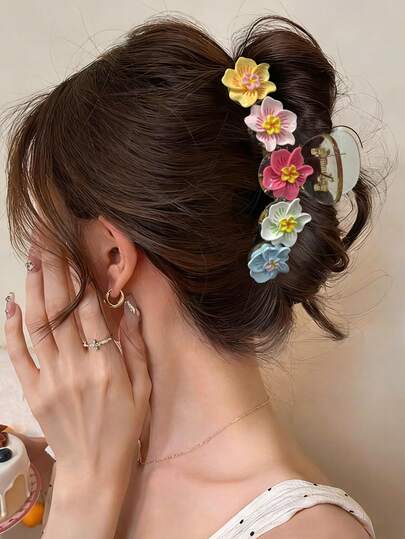 1个蝴蝶兰花和鸡蛋花装饰发爪夹，适合盘发、夏季海滩旅行音乐节日常发饰
