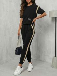 Conjunto de 2 piezas de mujer con camiseta de cuello redondo de manga corta con rayas de contraste y pantalón lápiz de cintura elástica recto, adecuado para primavera, verano y otoño, elegante en negro - Negro - Ver 4