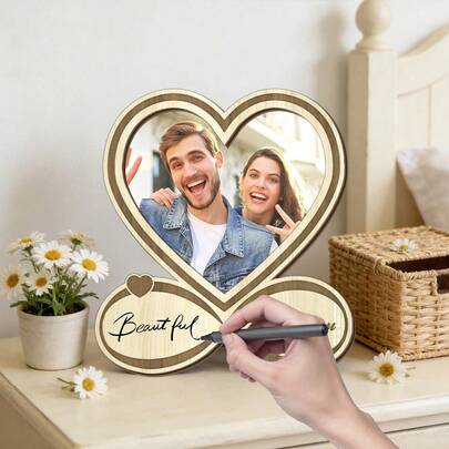1/2个2D复古风木质心形相框。“我爱你”标牌。雕刻照片展示架，适用于客厅、卧室、书桌装饰。情人节、母亲节、周年纪念日、结婚纪念日礼物，送给妈妈、妻子和家人。