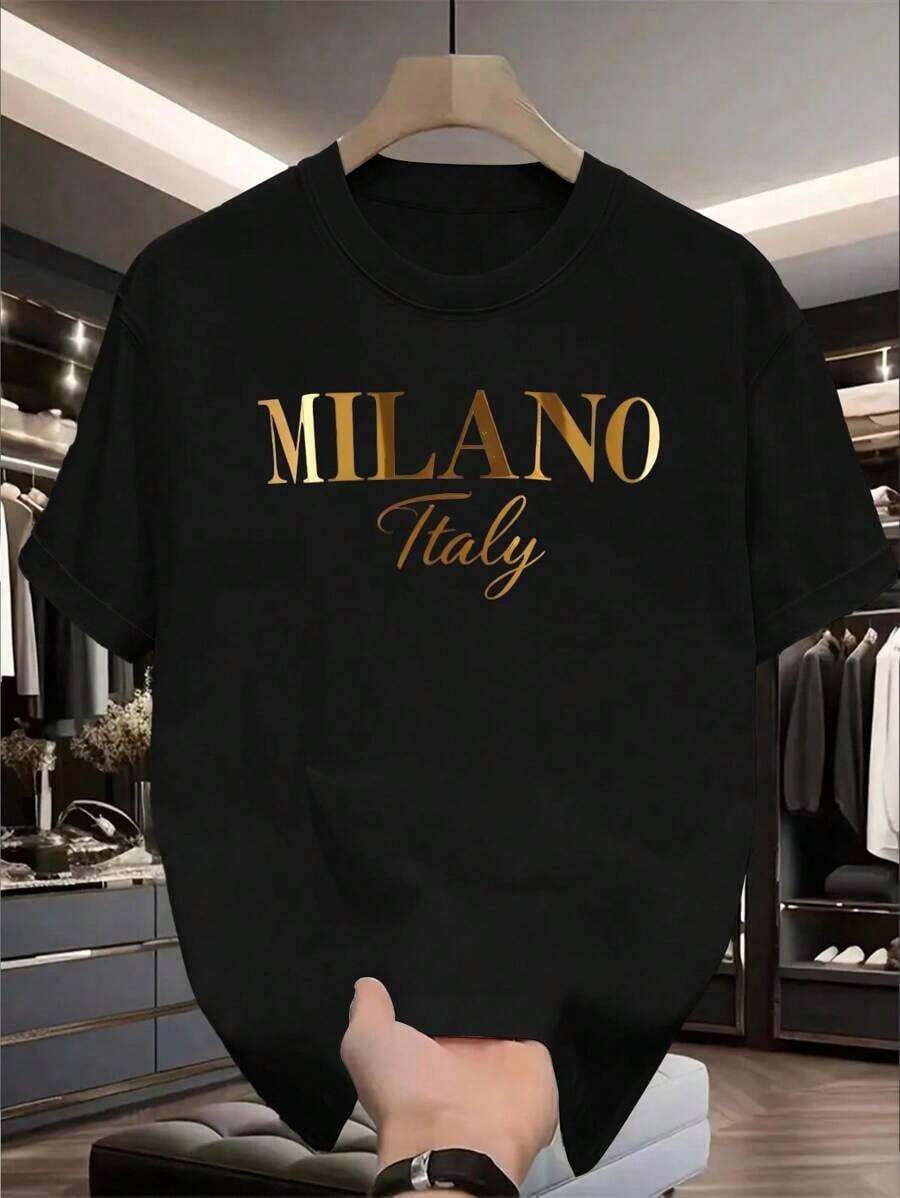 Camiseta de hombre de diseño elegante y moderno de lujo, con la gran letra mayúscula dorada brillante "MILANO" y la elegante tipografía de color claro "ITALY", camiseta de estilo sencillo para hombre. - Negro - Ver 1