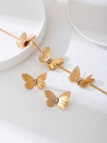 Bộ trang sức gồm dây chuyền và bông tai hình bướm đính đá lấp lánh, thích hợp cho các buổi tiệc, họp mặt, đeo hàng ngày, là món quà đa năng dành cho phái nữ. - Vàng - Xem 5