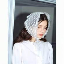 Un pañuelo triangular de encaje blanco simple y versátil con diseño floral multifuncional - [Blanco] - Ver 4