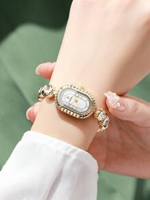 1pc Women's Fashion Casual Oval Dial Quartz Wrist Watch, Elegant Design (Watch Box Not Included) - White - View 2