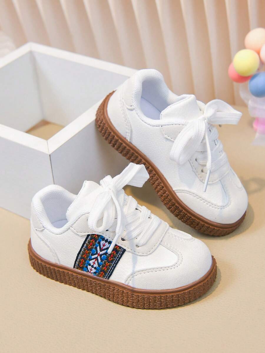 Fashionable Casual Baby Sneakers, Lightweight & Comfortable Unisex Kids Shoes - White - View 1