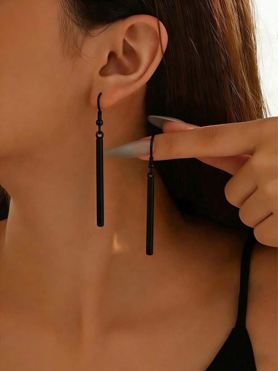 1 Pair Women's Fashion Geometric Shiny Bar Earrings, Minimalist Versatile Earrings For Daily And Casual Wear - Black - View 1