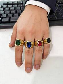 1枚极简男士戒指，简约设计，镶嵌锆石，316不锈钢材质，真空电镀工艺，防水，防褪色，低致敏性，适合休闲和商务场合佩戴。 - 金色 - 查看 3