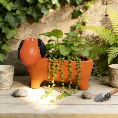 1pc Cute Dog Shaped Succulent Planter, Creative Patio/Yard Decor, Suitable For Indoor Desktop Greenery Pot, Surprise Gift For Friends