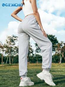 GEMCHO Women's Polyester Sweatpants With Pockets, Knit Fabric With Slight Stretch, Casual Jogging Pants Suitable For All Seasons - Light Grey - View 3