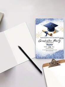 1 pezzo Biglietti di auguri personalizzati per la stagione di laurea, inviti personalizzati per la festa di laurea della classe del 2026, biglietti di laurea personalizzati con nome e dettagli dell'evento, design con berretto e diploma glitterati blu, forniture per feste di laurea per annunci, inviti, auguri, regalo ideale per laureati, amici, forniture per feste di laurea, regali personalizzati - Multicolore - Visualizzare 5