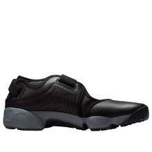 (WMNS) Nike Air Rift 'Negro - Negro - Ver 5