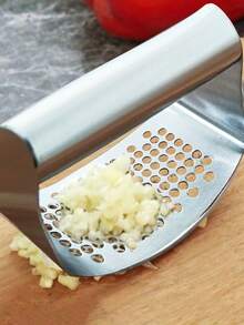 1个不锈钢手动压蒜器，轻松压碎大蒜（1个，银色） - 銀色 - 查看 1