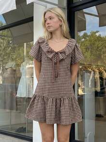 Vestido a Cuadros para Mujer, Cuello Cuadrado y Manga Corta Abullonada, Mini con Borde Volante, Holgado para Uso Diario y Vacaciones de Verano - Café - Ver 3