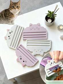 1 pieza Exprimidor de comida para gatos, eficiente para exprimir bolsas de comida para gatos, exprimidor portátil y multifuncional para comida de gatos, exprime eficazmente la comida para gatos de las bolsas, maximiza el aprovechamiento de la comida restante, diseñado para propietarios de gatos que valoran la alimentación limpia y el funcionamiento conveniente. Este exprimidor se adapta a diversas bolsas de comida para gatos, es fácil de limpiar y mantener la higiene. - Multicolor - Ver 3