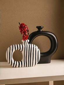 1 Set Modern Minimalist Black & White Resin Vase - Minimalist Hollow Geometric Decor, Suitable For Boho Style Living Room, Bathroom, Office And Entryway; Abstract Striped Vase For Dried Or Fresh Flowers - Multiple Styles - View 1