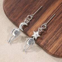 1 Pair Fashionable Retro Earrings, Radiating The Innocence Of Childhood And The Charm Of Fairy Tales. The Overall Appearance Is Like A "Star And Moon Fairy" Walking Out Of A Children's Picture Book, Perfectly Matching Fairy Tale Outfits - Antique Silver - View 5