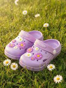 HAHABOBO 新款女童紫色雏菊卡通图案时尚百搭可爱优雅休闲EVA材质凉鞋，轻便舒适柔软，适合室内淋浴、居家户外散步旅行沙滩穿着，一脚蹬设计，春夏皆宜。 - 紫色 - 查看 4