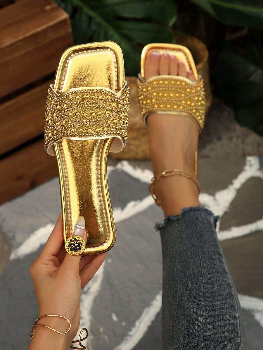 Dép lê đế bằng mũi vuông đính pha lê kiểu Pháp mới năm 2026, kiểu dáng thanh lịch, phù hợp với váy, thích hợp cho mùa xuân/hè/thu.