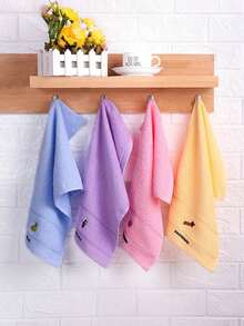 1/4条水果图案小毛巾，尺寸25x50厘米，柔软吸水速干，适用于擦脸/擦手，浴室、学校、厨房、节日礼物、旅行和户外活动，男女通用，吸水性强，快干，不褪色，家用和酒店两用，可定制毛巾，酒店用品 - 彩色 - 查看 12