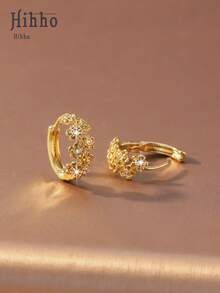 Hihho 1 Pair Encrusted Floral Zirconia Hoop Earrings, Gold & Silver Plated Luxury Niche Delicate Earrings, Suitable For All Skin Tones, Can Be Paired With T-Shirts, Dresses For Everyday Chic, Or Dresses/Formal Wear For Dates/Parties, A Versatile Accessory For All Seasons - Blooming Flowers - View 4