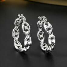 1 Pair Classic Fashion 18K White Gold Plated Hollow Pig Nose Chain Link Stainless Steel Earrings, Suitable For Daily, Commute, Party, Banquet Wear, All Seasons - Silver - View 4