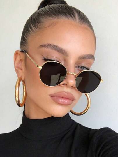 1 PC Women's Vintage Round Fashion Glasses Lightweight And Durable Metal Frame Gray Lenses Suitable For Outdoor Activities With Glasses Box