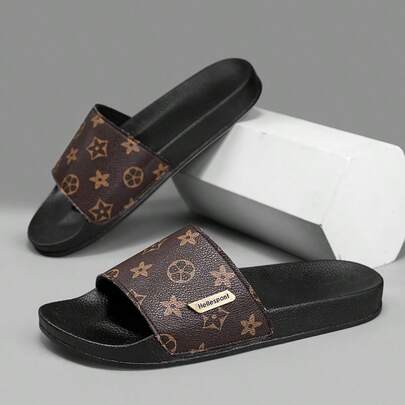 Brown Plus Size Men's Beach Slippers, New Flat Strap Slides, Soft Sole Summer Beach Sandals, Non-Slip Breathable Comfortable Casual Beach Flip Flops, Lightweight Soft Bottom Beach Shoes For Outdoor & Indoor