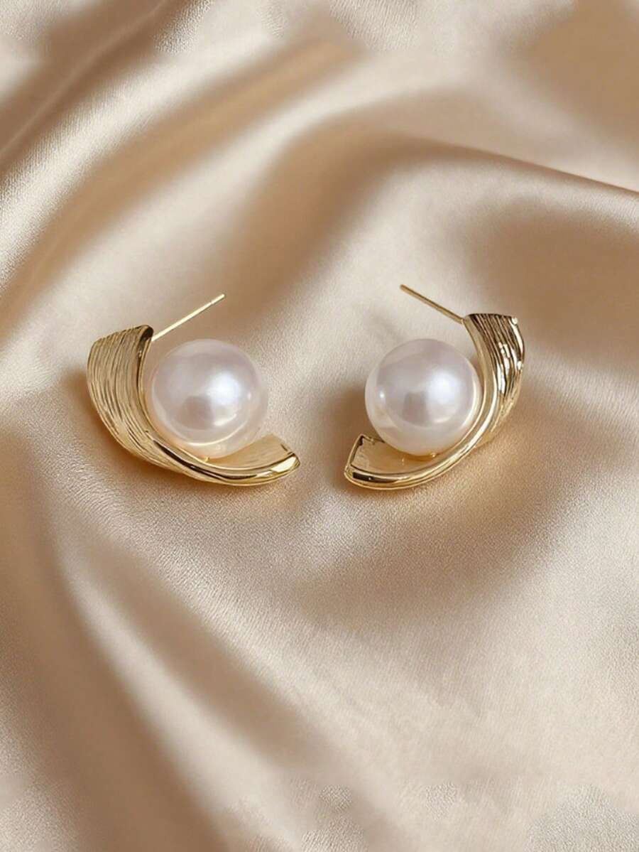 1 par de pendientes de perla envueltos, diseño minimalista único y de moda, accesorios elegantes y versátiles para mujeres - Dorado - Ver 1