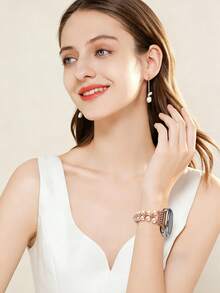 适用于 Galaxy Watch 8 的单件手链套装。女士配饰：闪耀钻石金属优雅手链，适配 Galaxy Watch 8 40mm 和 44mm 表壳。适用于 Galaxy Watch 8 表带。适合 5.5 至 6.3 英寸腕围。男女皆宜的运动手表佩戴。 - 粉色 - 查看 7