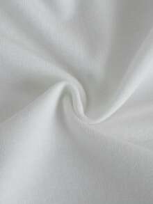 女士新款夏季白色吊带背心，内置衬垫文胸，一体式时尚露背设计，可外穿或内搭，无需额外文胸，休闲百搭。 - 白色 - 查看 10