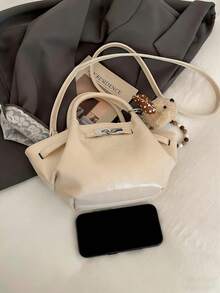 2026 New Korean Niche Design Bucket Bag, Fashionable Retro High-Quality Shoulder Bag - White - View 5