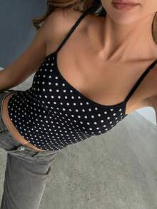 Áo tank top nữ chấm bi dây mảnh dáng ngắn, chất liệu co giãn vừa phải. - màu đen - Xem 3