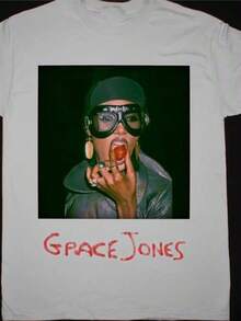 Grace Jones Strawberry Classic Printed T-Shirt, Women's Printed T-Shirt 220g, 100% Cotton, Retro Street Women's Short-Sleeved T-Shirt, Round Neck Casual Women's Outdoor T-Shirt Short-Sleeved, Halloween, Christmas, Daily Four Seasons Wear, Holiday Gifts - 白色 - 查看 1