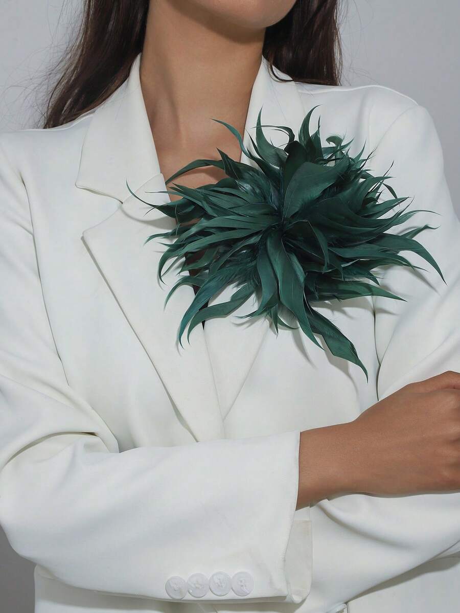 1件波西米亚复古仿水晶羽毛胸针，夸张个性化优雅多功能羽毛胸针/发夹，适合女性日常、宴会、派对及任何场合佩戴。