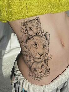 Grands autocollants de tatouage de bras floraux - Motifs d'animaux mignons à la mode Y2K. Tatouages temporaires réalistes et imperméables, convenant pour le DIY, les conventions d'anime, les carnavals, les festivals de musique, la Saint-Valentin, les fêtes, les cadeaux. Convient pour la cuisse, la poitrine, l'abdomen, le dos, l'épaule, le cou, la clavicule, la peau du corps. - Noir - Voir 3