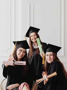 2 rollos de cintas de felicitación de graduación en blanco y negro con efecto metalizado, cintas decorativas para fiestas de graduación, para envolver regalos/manualidades DIY, longitud total de 50 yardas, estilo de graduación en blanco y negro, adecuado para decorar diplomas y vestimenta de graduación - Talla única - Ver 11