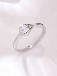 1枚女士优雅闪亮圆形立方氧化锆戒指，适合订婚、周年纪念、承诺、婚礼、生日、圣诞节、感恩节、情人节等场合佩戴。 - 銀色 - 查看 1