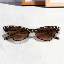 1副猫眼沙滩时尚眼镜，个性化Y2K风格，男女皆宜 - 豆花框茶片 - 查看 2