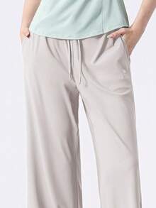 CAMEL CROWN Women's Outdoor Long Casual Pants Spring/Summer Wide-Leg Sun Protection Running Pants Breathable Lightweight Loose Straight-Leg Fashion Casual Pants - Oak Ash - View 2