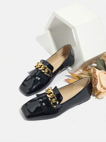 女士复古时尚黑色方头漆皮乐福鞋，带流苏，软底，百搭英伦风通勤平底鞋