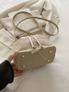 Women's Drawstring Mini Bucket Bag, Quilted Casual Outdoor Shoulder Bag - Khaki - View 3
