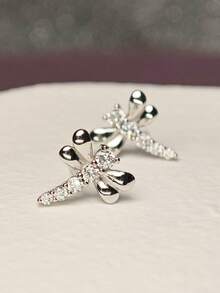 1 Pair S925 Sterling Silver Unique Creative Dragonfly Design Minimalist Earrings, Suitable For Women's Daily Wear - Silver - View 3