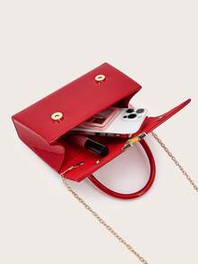 这款优雅精致、低调奢华的纯色漆皮手拿包轻巧便携，适合青少年、女性、大学生、年轻职业人士和上班族。它是办公室、校园、工作、商务、通勤、户外活动、旅行、野餐、派对、婚礼、晚宴和正式晚宴的理想之选。 - 紅色 - 查看 7