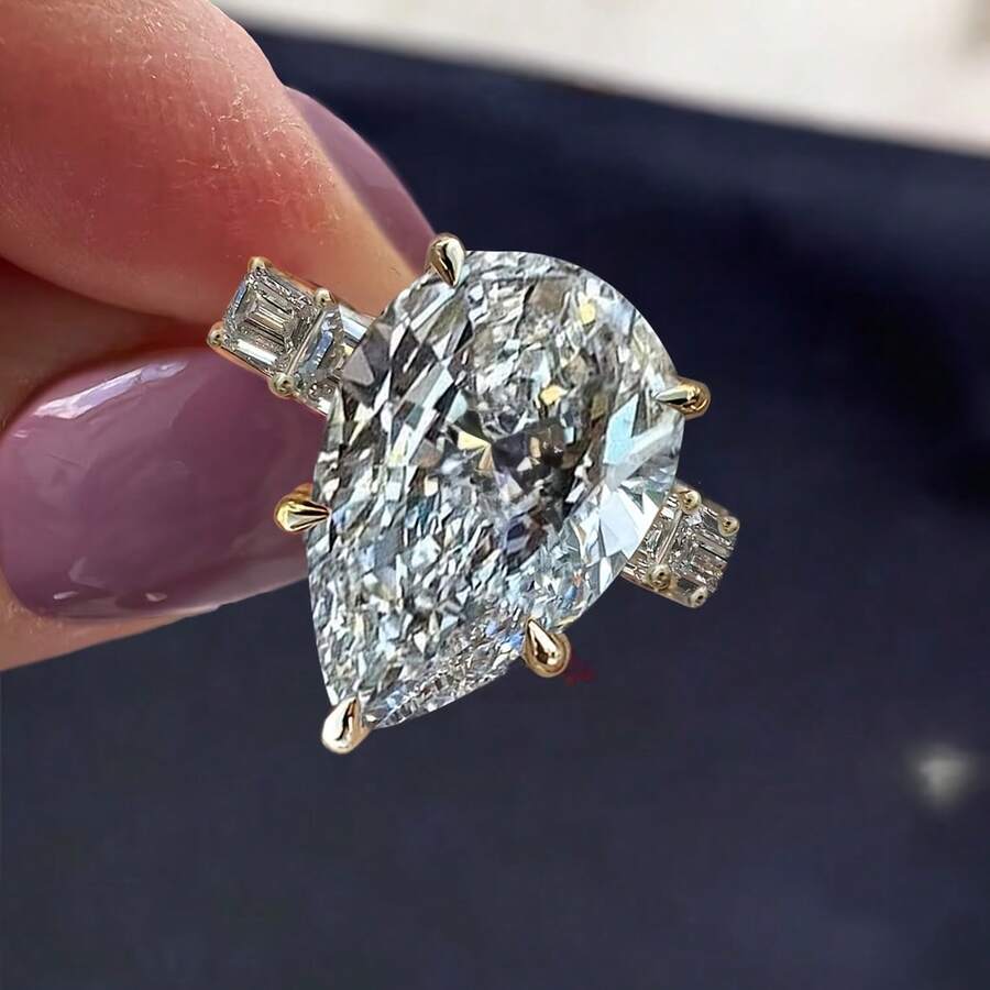 Women's Luxury Fashion 18K Gold Plated Large Teardrop Cubic Zirconia Ring - Gold - View 1