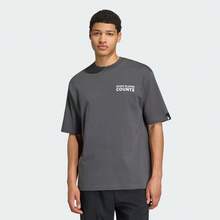 Adidas 男士 M VERB BADGE 短袖T恤，针织圆领T恤 TKB4890 - 灰色 - 查看 1