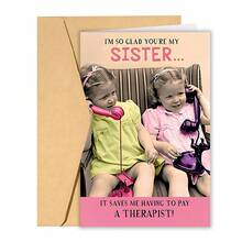 Thiệp chúc mừng sinh nhật vui nhộn với hình ảnh người chị/em gái - "Em rất vui vì chị/em là chị/em gái của em" - Món quà sinh nhật tuyệt vời phù hợp cho anh chị em ruột, cha mẹ, con gái và con trai. - Bộ - Xem 10