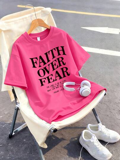 This Girls' Short Sleeve T-Shirt Features A Vibrant Letter Print Design And A Soft Round Neck Style, A Casual Black Round Neck T-Shirt.