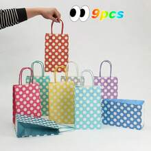 Bộ 9 túi giấy Kraft họa tiết chấm bi và sọc, chín màu sắc rực rỡ để chào mừng mọi dịp vui – từ lễ hội săn trứng Phục Sinh đến lễ hội hóa trang, từ những lời thì thầm trong đám cưới đến ngày Valentine. - Xem 11