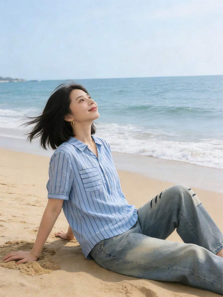 女士条纹休闲短袖纽扣衬衫（夏季款） - 淺色蘭色 - 查看 1